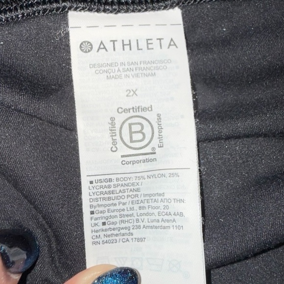 ATHLETA Elation Flare Pants - Black 2X - Picture 12 of 15